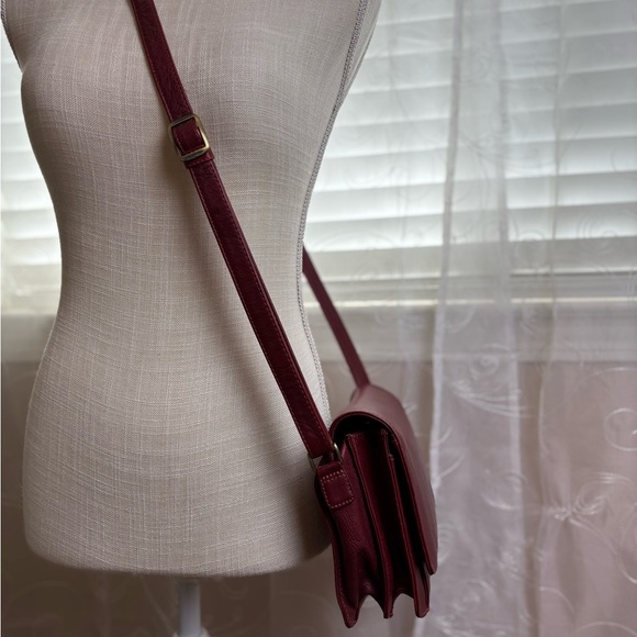 Derek Alexander East/West Half Flap Multi Compartment Red Leather Crossbody - Picture 9 of 13